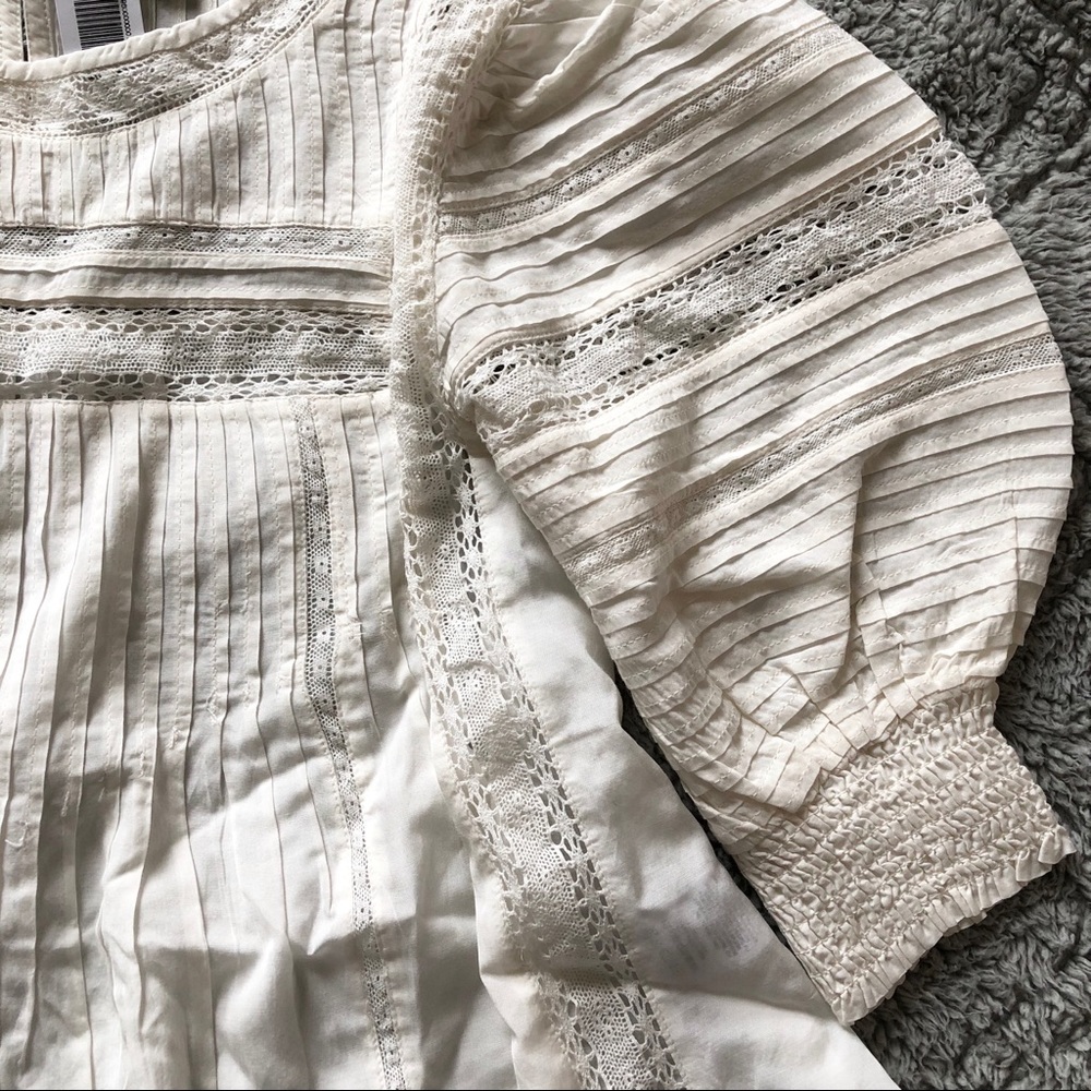 [Sold] Aritzia Sunday Best Jadie Blouse - Picture 3 of 8